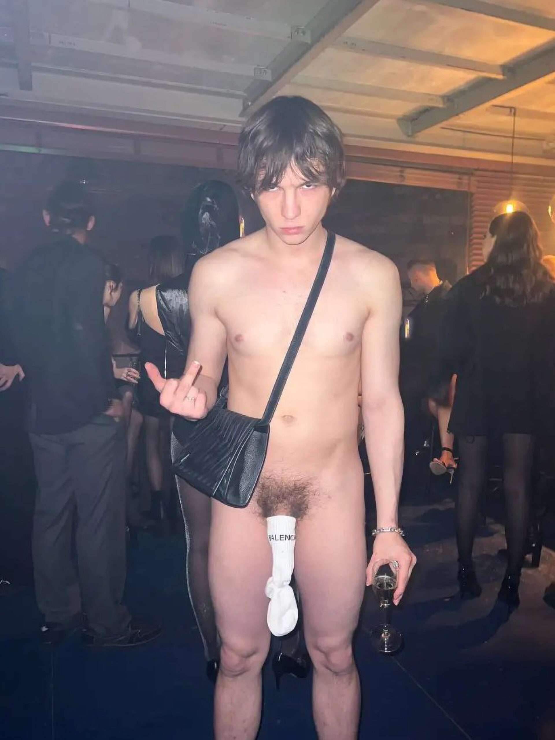 Read more about the article Rapper Arrested For Wearing Only A Sock To ‘Naked Party’ Fled Russia To Avoid Military Drafting